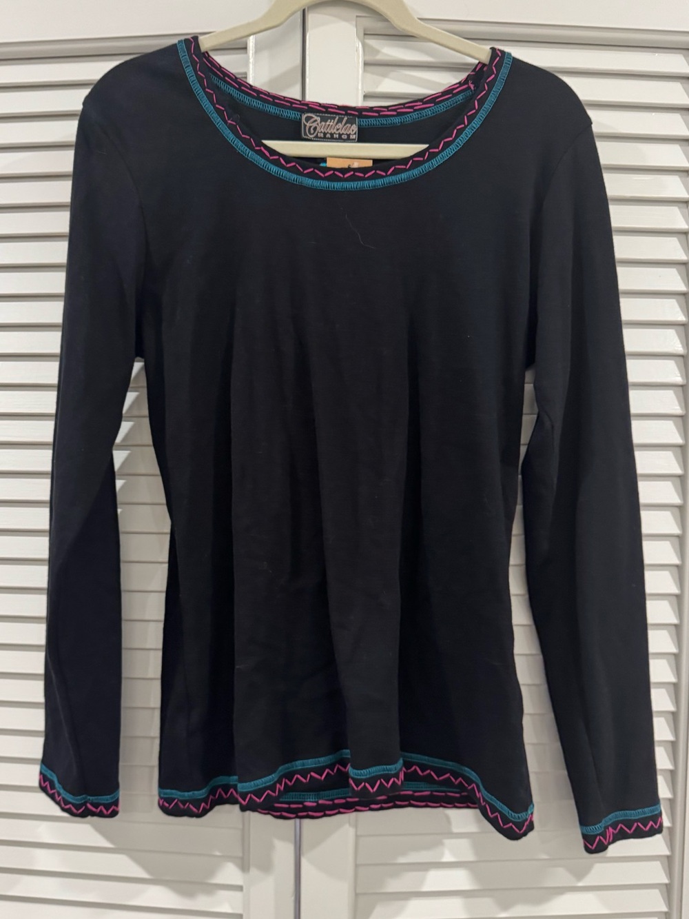 Black Long-Sleeve Embroidered Trim Tee by
